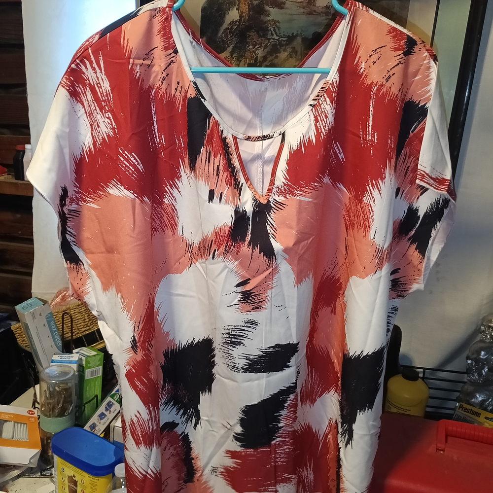 SHEIN Red and White Graphic Blouse